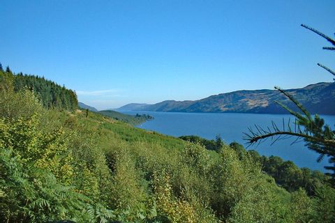 Hiking experience to Loch Ness