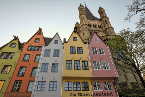 keulen-weinhaus-stapelhauschen-rijn