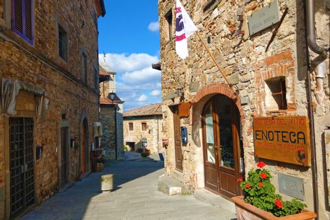 In the little streets of Castellina in Chianti