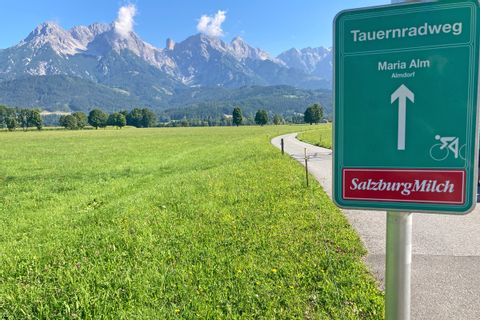 Tauern Cycle Path towards Maria Alm