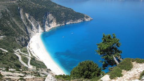 Mirtos-Myrthos-Myrtos-Beach-Kefalonia-Griekenland