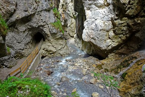View in the canyon "Rosengartenschlucht"