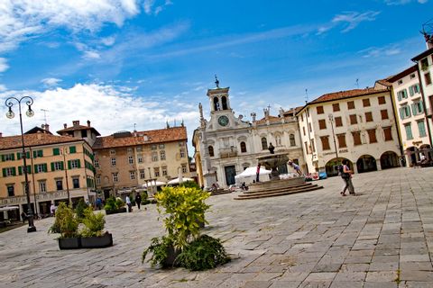 Fountaine in the centre of Udine