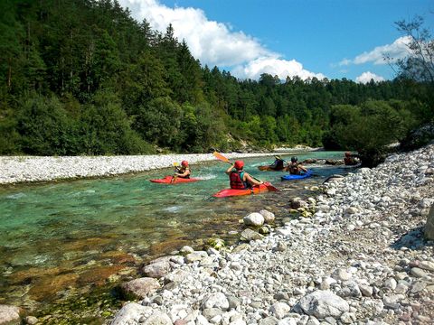 kayak-soca-rivier-slovenie