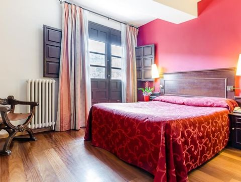 Hotel-Albarracin-kamer-rood