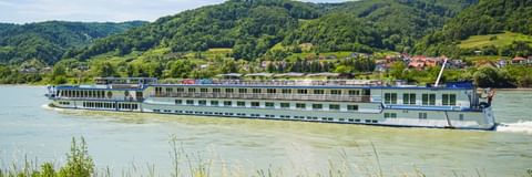 swiss-crown-fietscruise-vaar-en-fietsvakantie