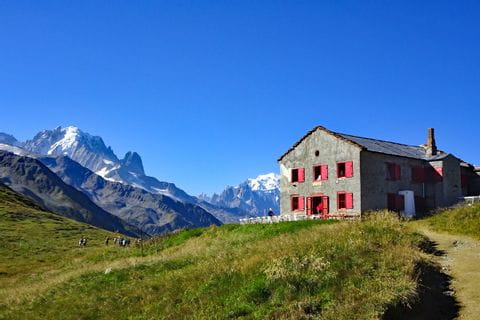 Hiking break at a French alpine hut