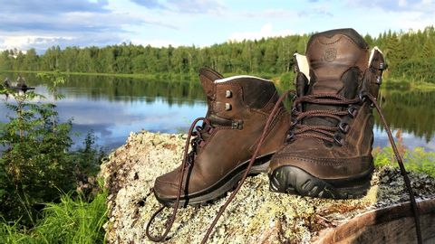 wandelen-Zweden-wandelschoenen-wandelvakantie-meren-natuur