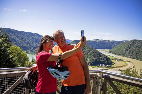 eb-donauradweg-schloegener-schlinge-selfie