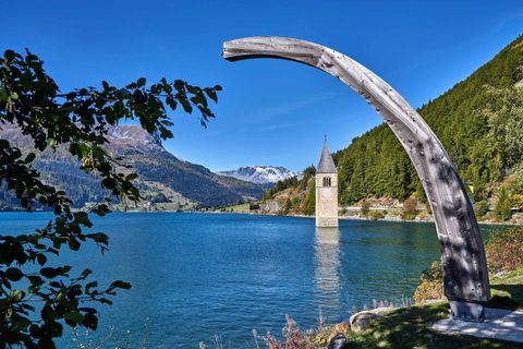 Reschensee-Zuid-Tirol-Italie