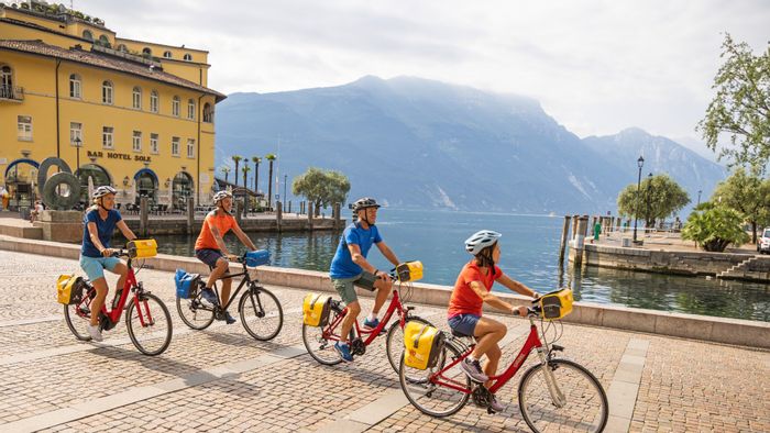 Cyclists on Lake Garda