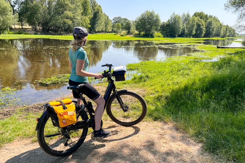 HOT Vélo La Loire Ã VÃ©lo Saumur Bicycle La Loire A VÃ©lo Val